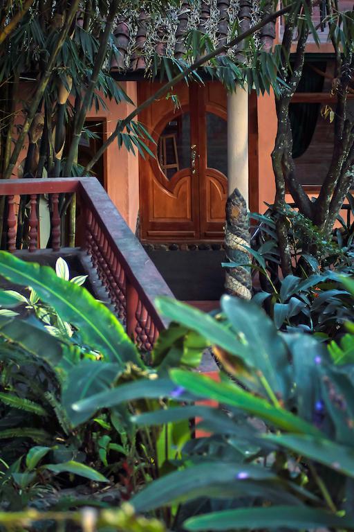 Casa Madre Tierra Hotel Vilcabamba Esterno foto