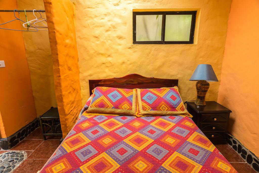 Casa Madre Tierra Hotel Vilcabamba Esterno foto